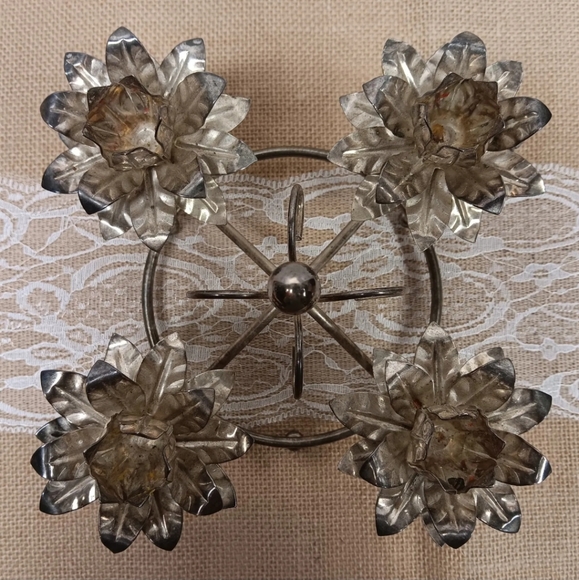 Vintage 4 Flower Candlestick Holder Centerpiece Silver Metal Holiday Alter - Picture 3 of 4
